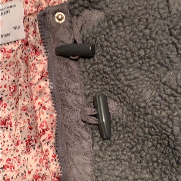 Stylish coat - Picture 3 of 4